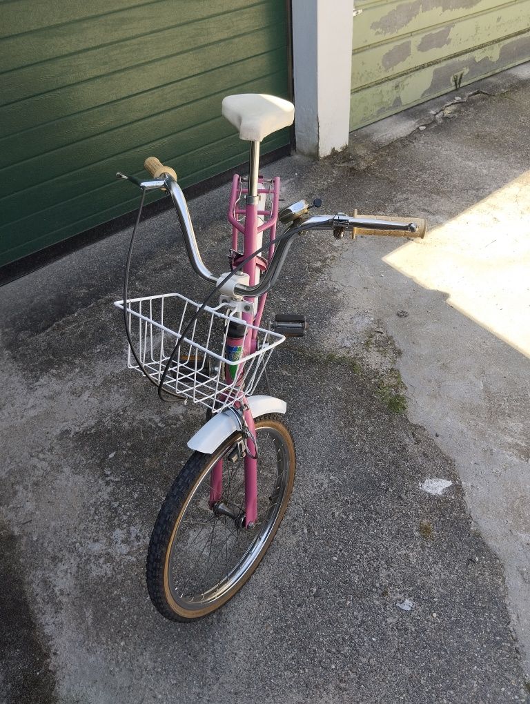 Bicicleta antiga Vilar