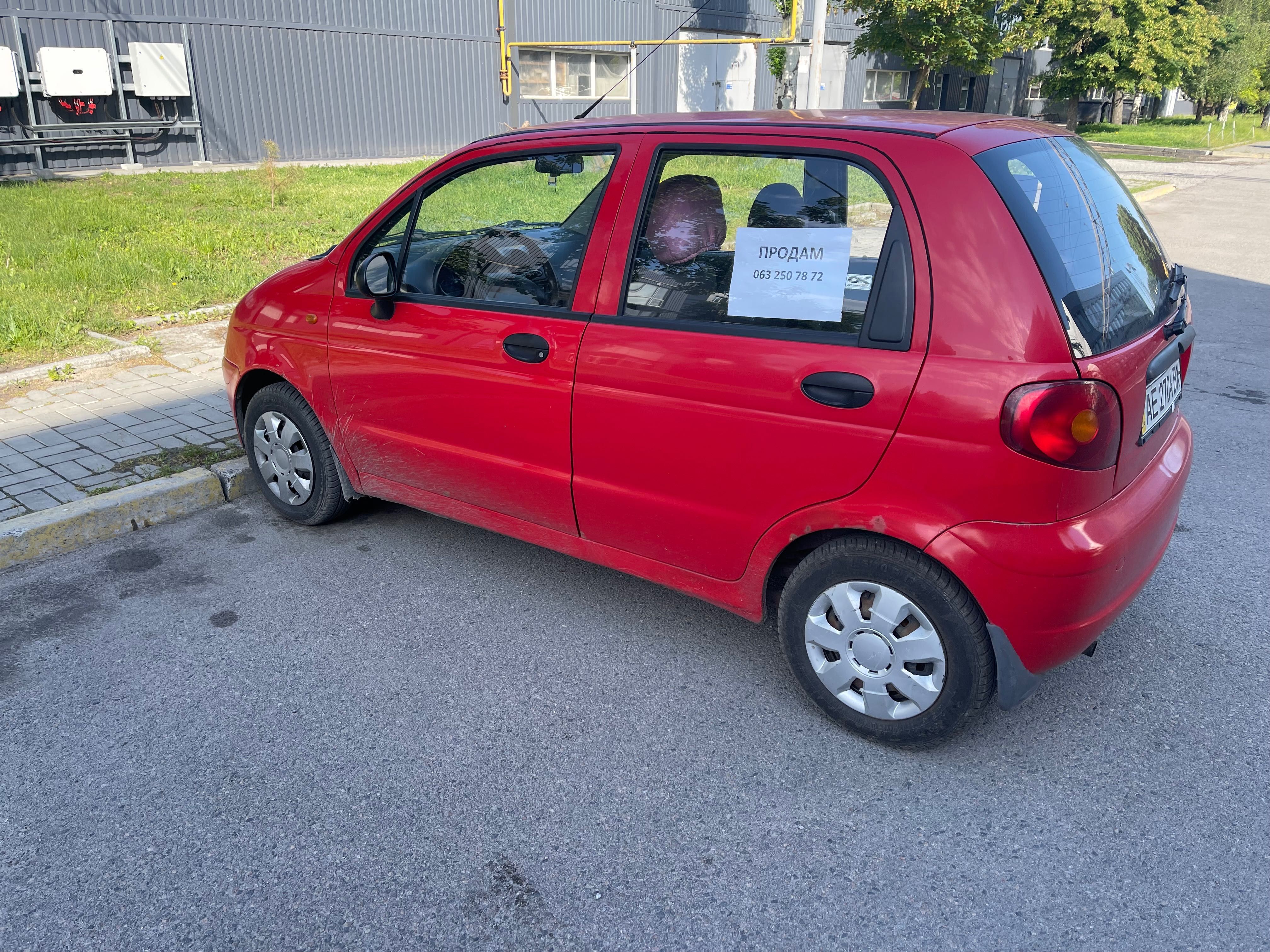 Автомобіль Деу Матиз 2008 року