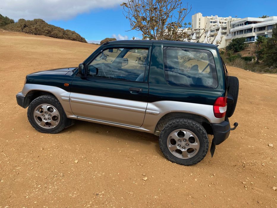 Mitsubishi Pajero Pininfarina 1,8 GDI