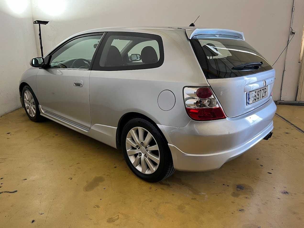 Honda Civic 1.4i