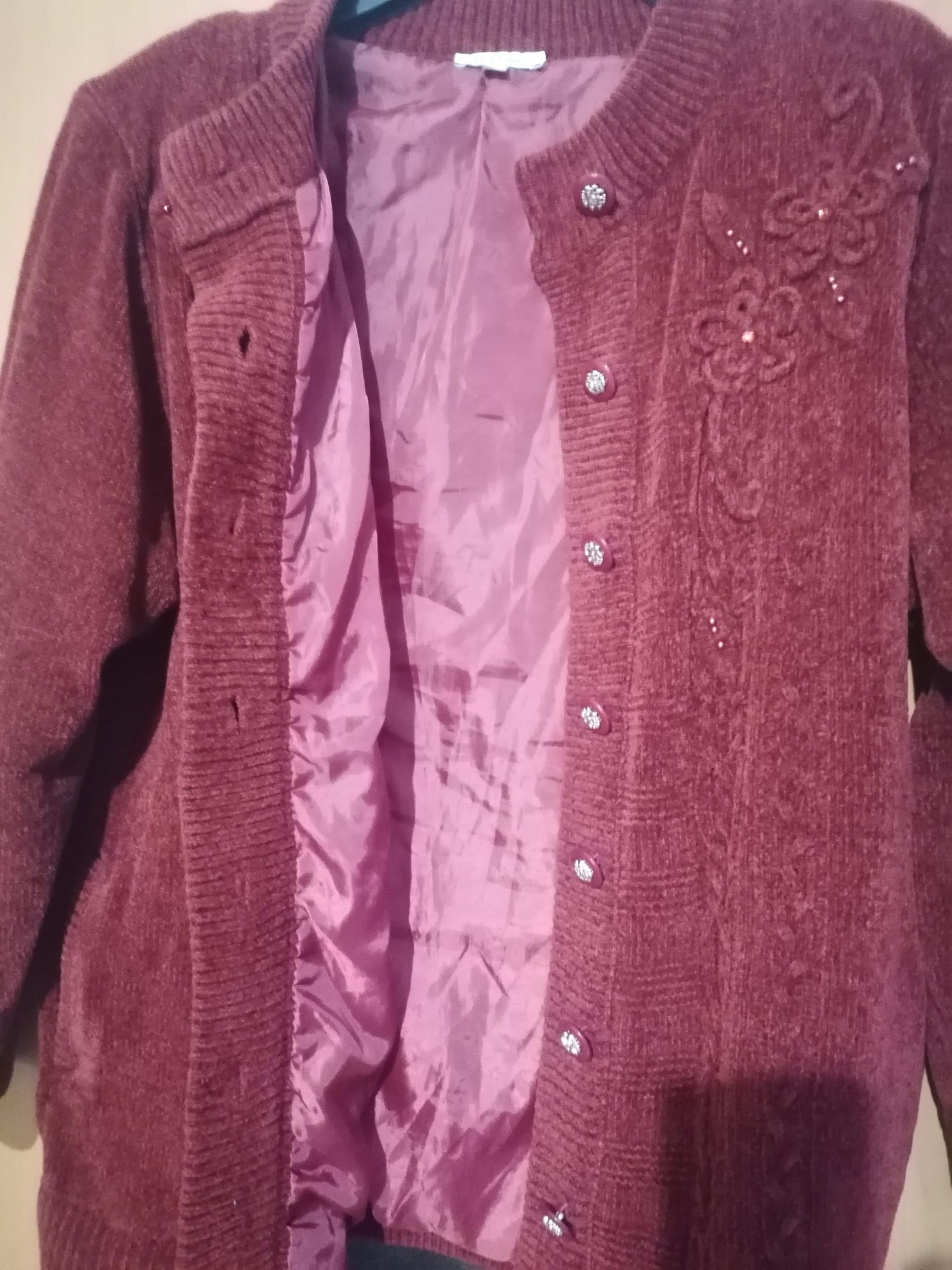 Ciepły sweter bordo