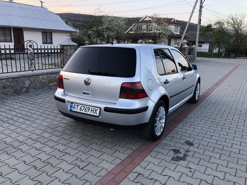 Volkswagen Golf 4