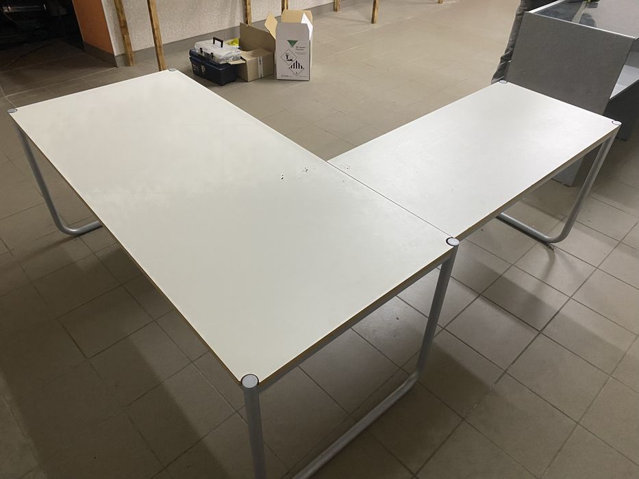 Офісний стіл + тумба