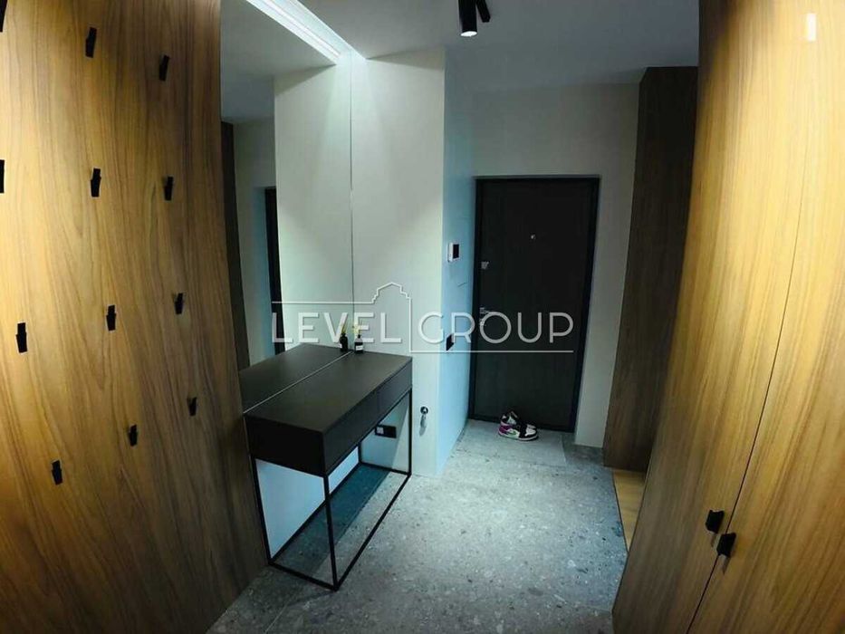 Продаж 2-кімнатної квартири з ремонтом ЖК Файна Таун