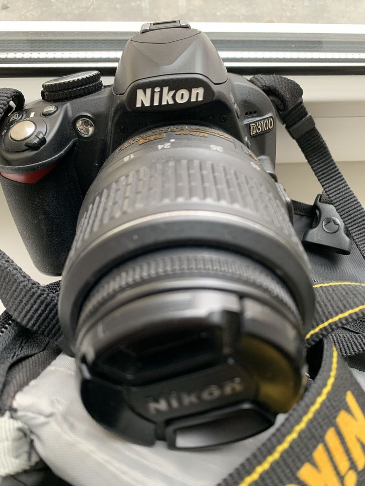 Nikon D 3100  фотоапарат