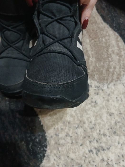 Продам дитяче зимове взуття