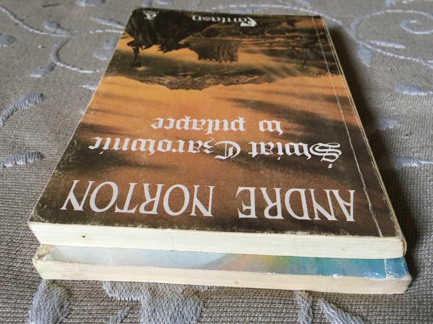 2 x Andre Norton - Gniazdo Gryfa + Świat Czarownic w pułapce