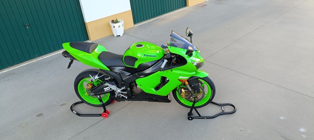 Kawasaki Ninja ZX6R 636 full power