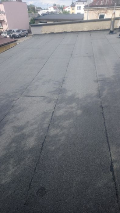 Krycie dachów /dekarz