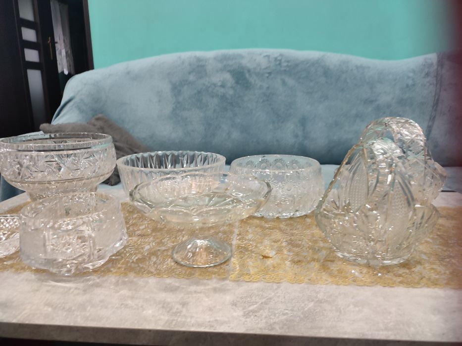 Kryształy sprzedam osiem sztuk