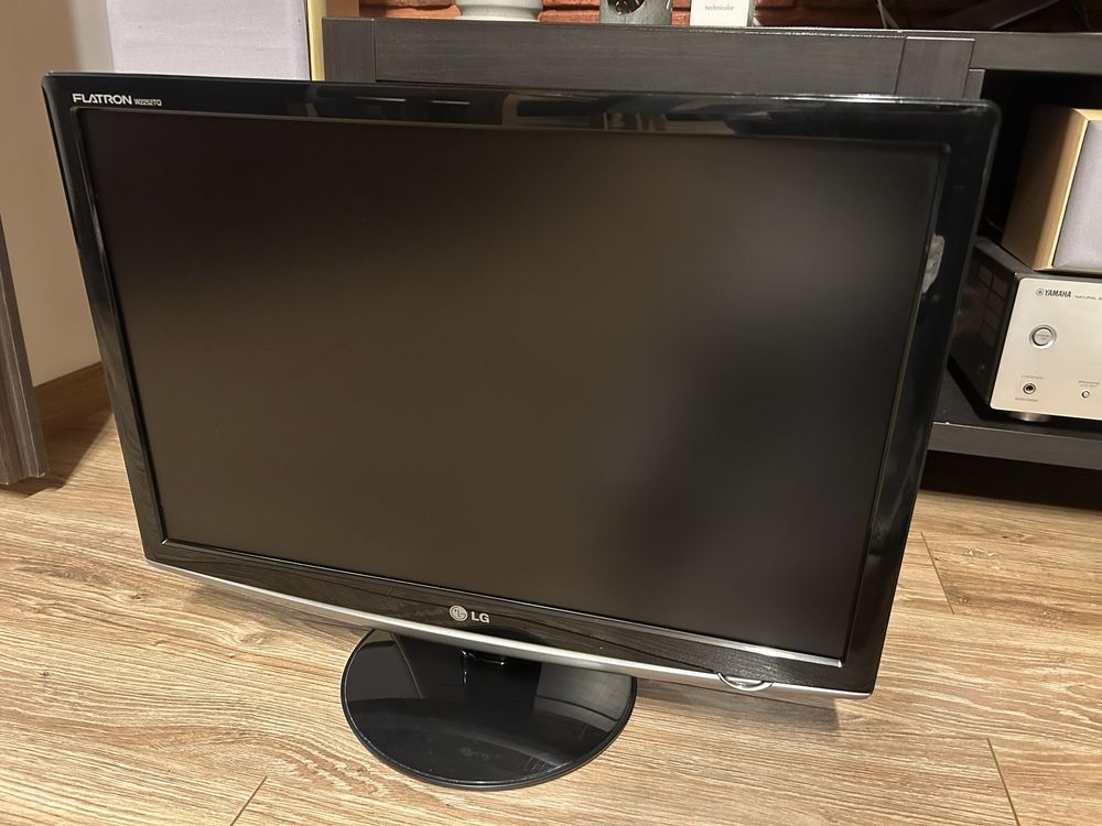 Monitor LG Flatron  W2252TQ-PF