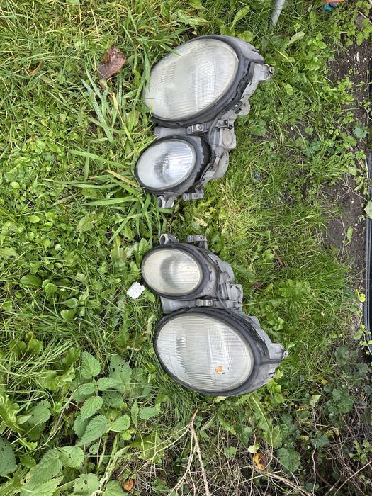 Lampa prawa lewa przednia mercedes clk 200