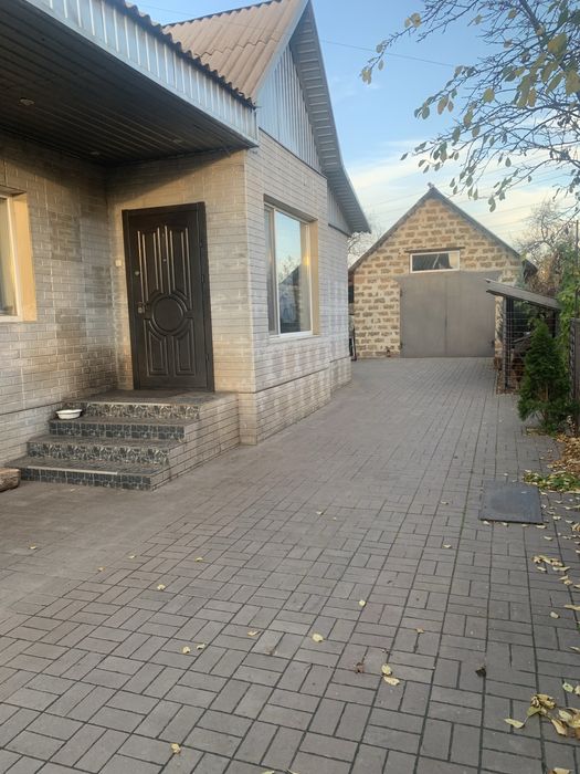 Продаж Будинок з гаражем між КРЕС та Зарічний