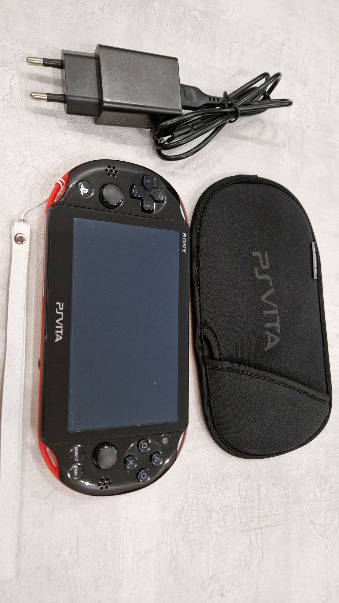 Sony Ps Vita Slim 64гиг с играми 70шт