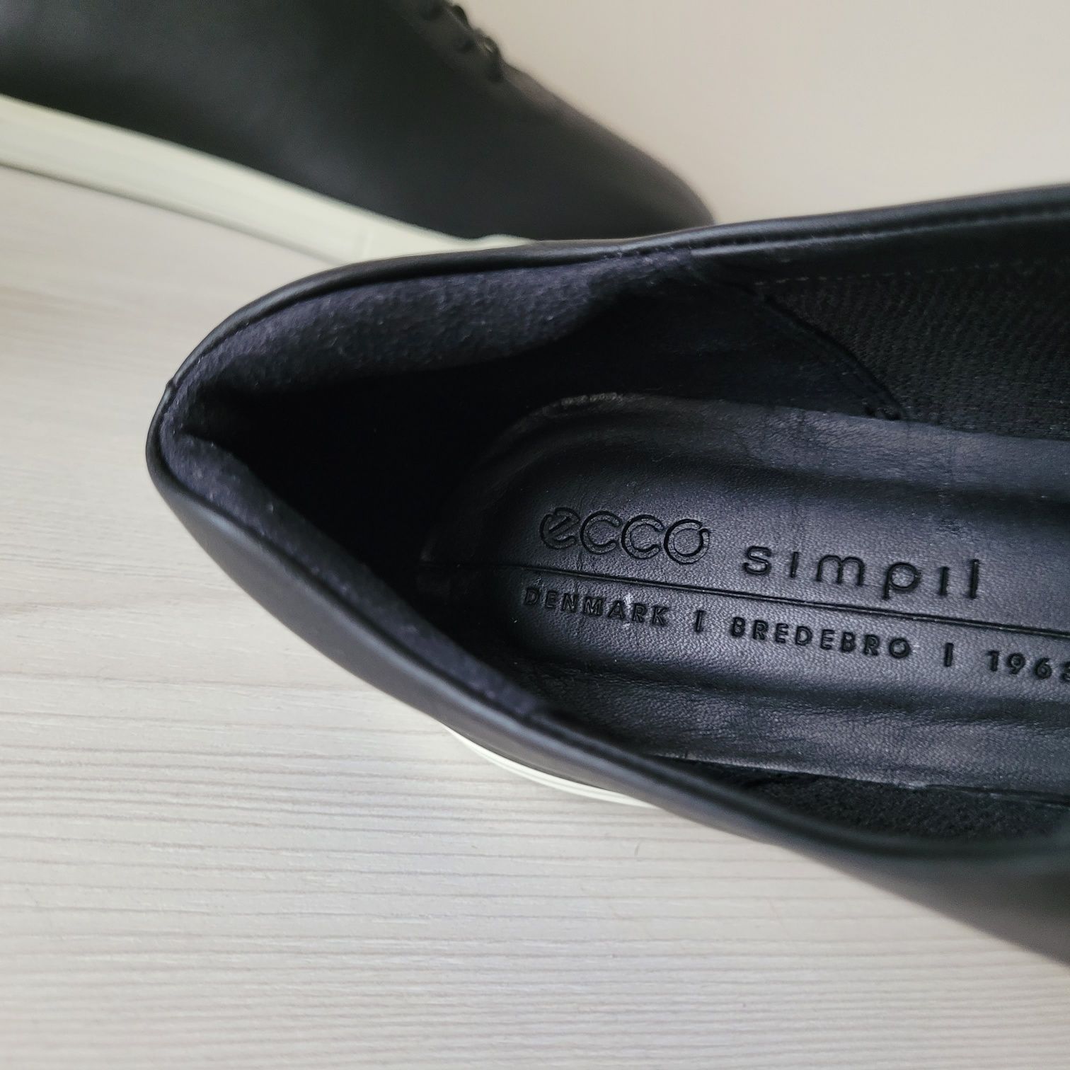 Мокасини шкіряні Оригінал Ecco Simpil 208613 рр.37