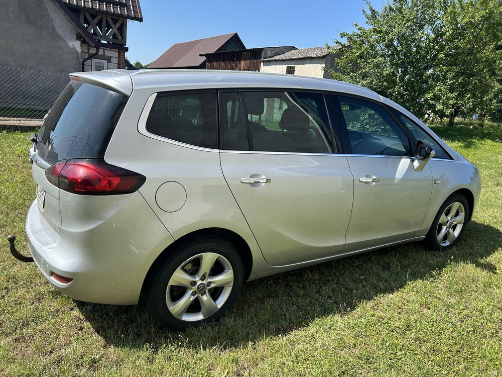 Opel Zafira Cosmo