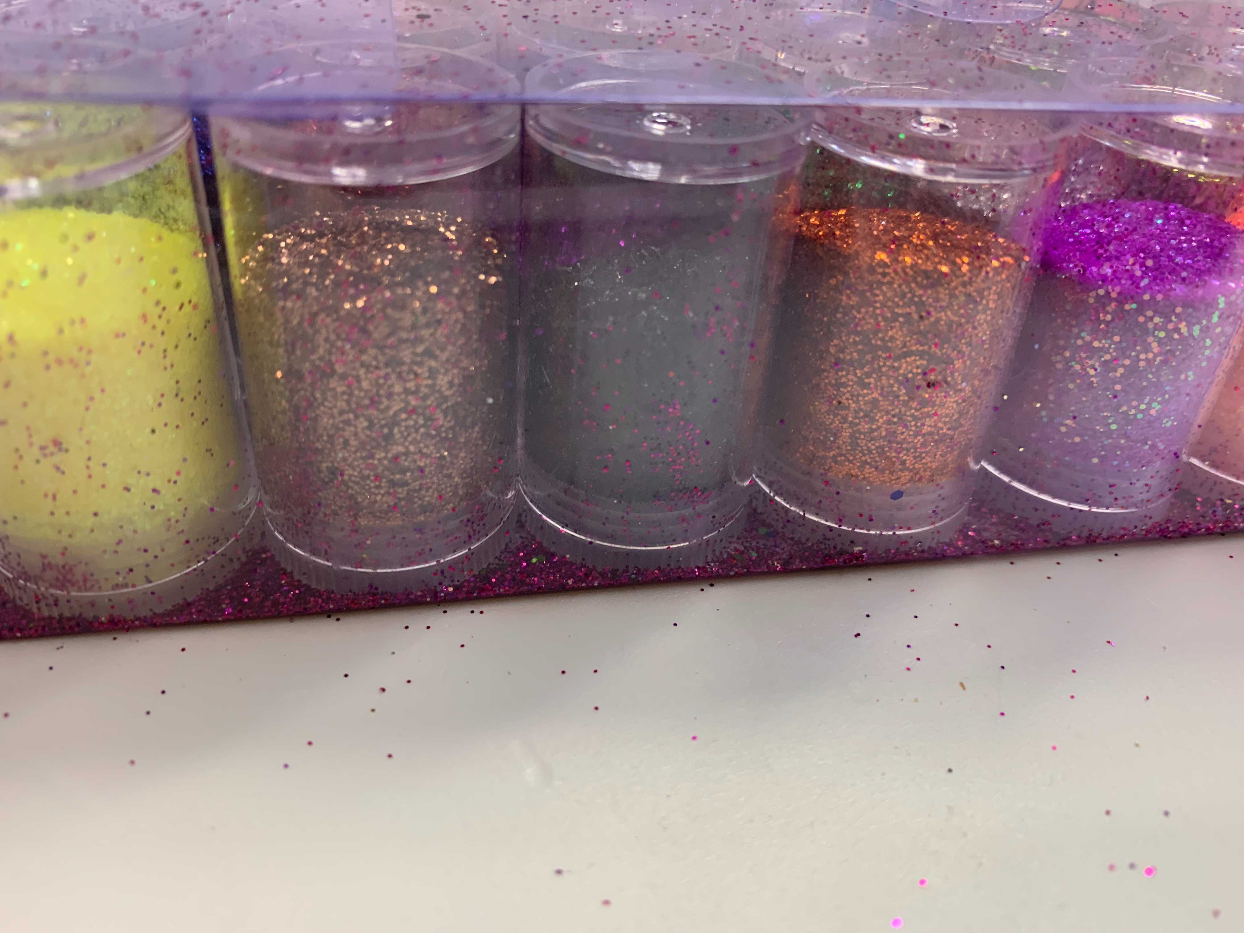 Fine Glitter Crafts Zestaw brokatowy w proszku 32 kolory