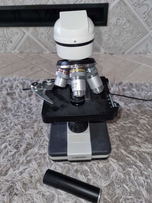 Mikroskopy uzywany 2 sztuki