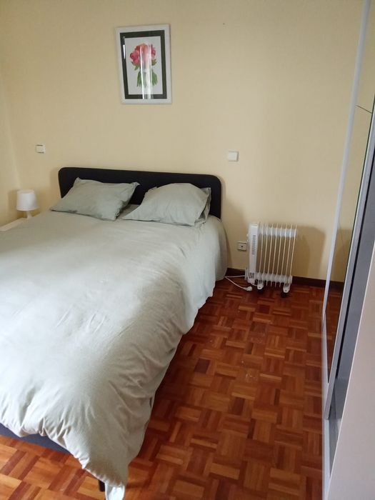 Quarto disponível em Sao Domingo De Rana