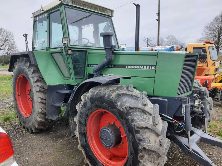 Traktor Fendt Favorit 615 LSA