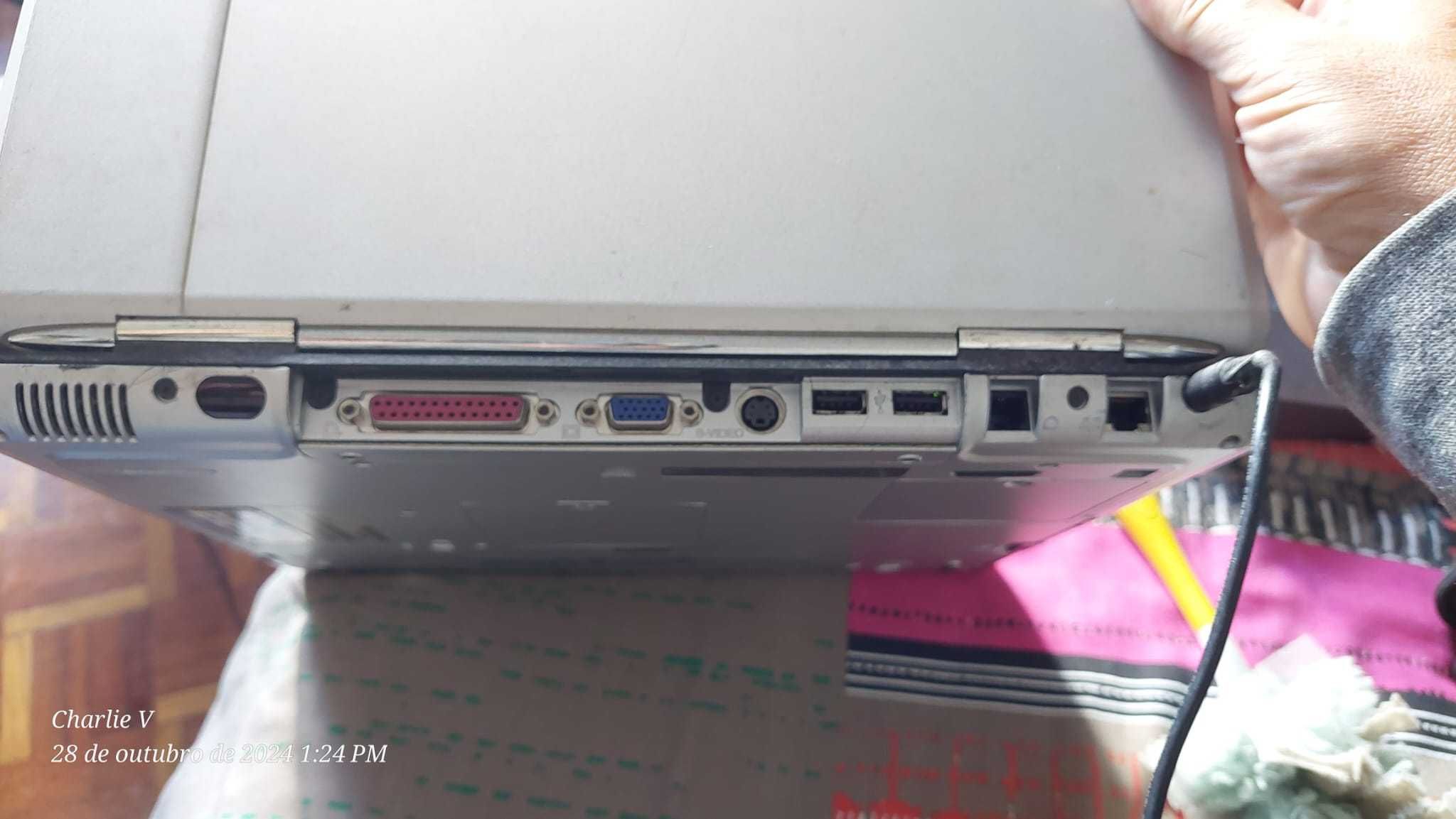 Portátil Compaq Presario 2800