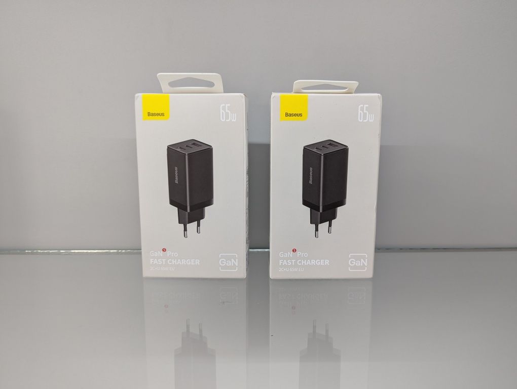 BASEUS GaN5 Pro 65W 2 Type-A + USB Type-C 100W Зарядное Устройство