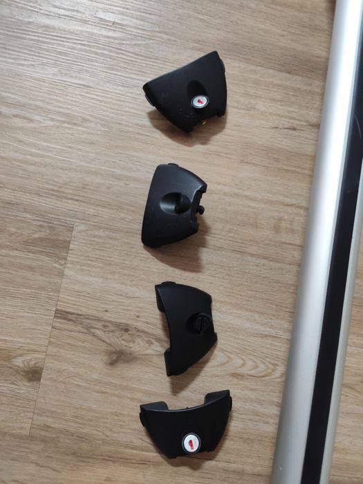 Vendo barras tejadilho novas c/fechadura - 124 cm