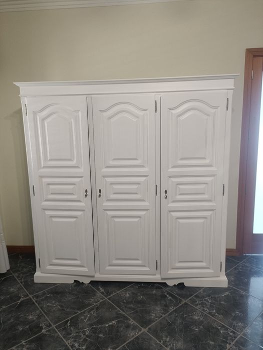 Quarto completo antigo restourado