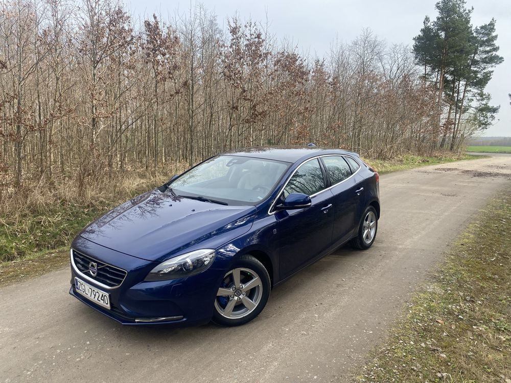 Volvo v40 d2 2,0 ocean race