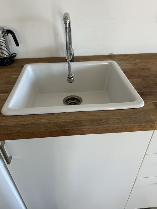 Lava loiça Ikea como novo  com torneira