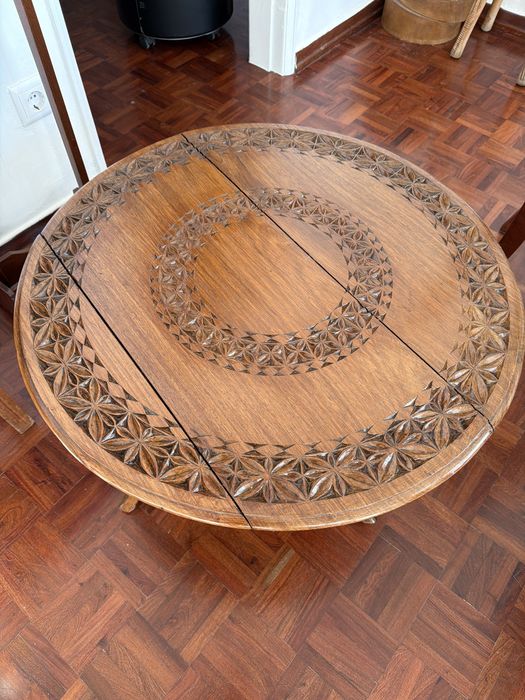 Mesa de Centro Madeira Mogno Africano Vintage