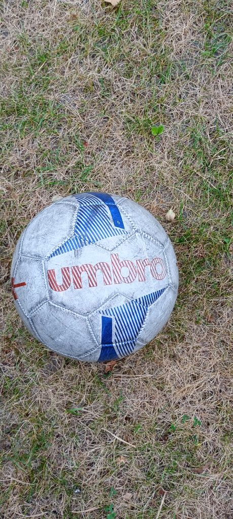 Piłka nożna futbolówka