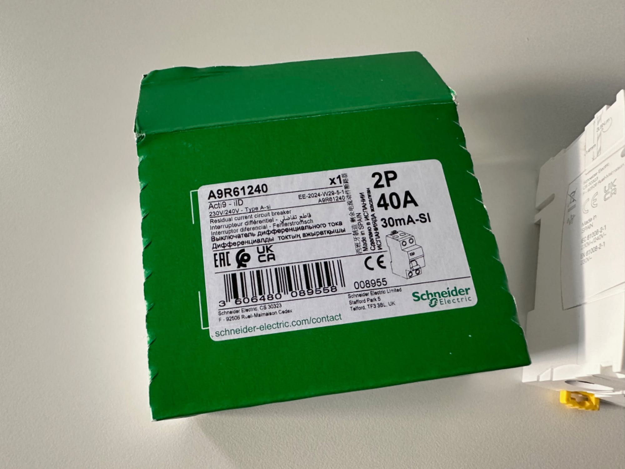 Diferencial Superimunizado Schneider A9R61240 2P 40A 30mA A-SI Novo
