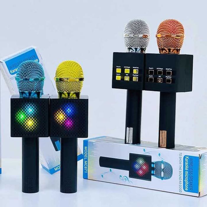 Беспроводной караоке микрофон с светомузыкой Bluetooth радио mp3