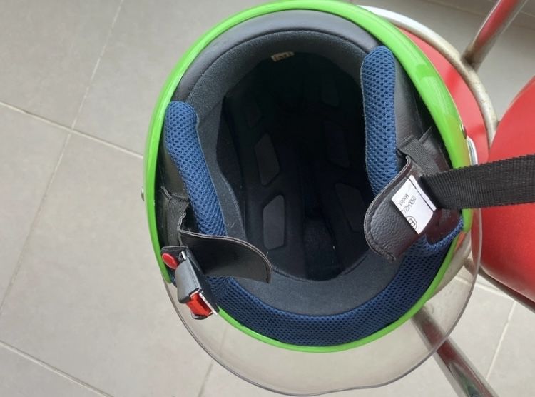 Preço negociavel. Capacete usado no maximo 10 vezes