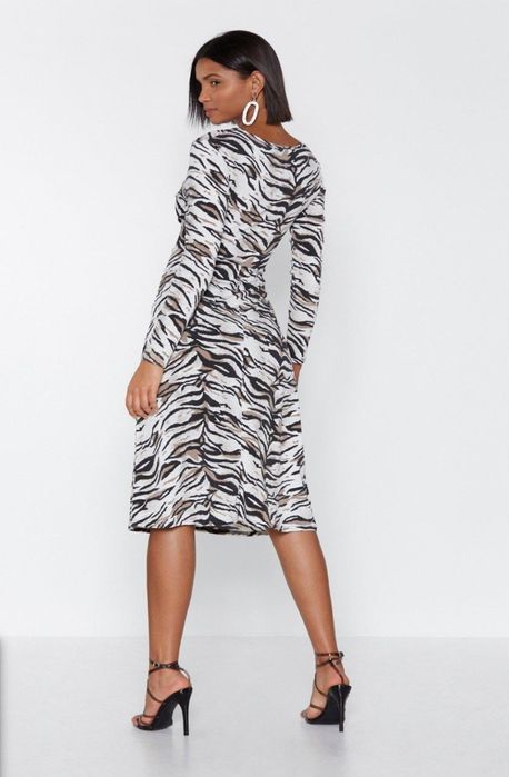 Nasty Gal extra midi Sukienka zwierzęcy wzór zebra roz. 36 _ S