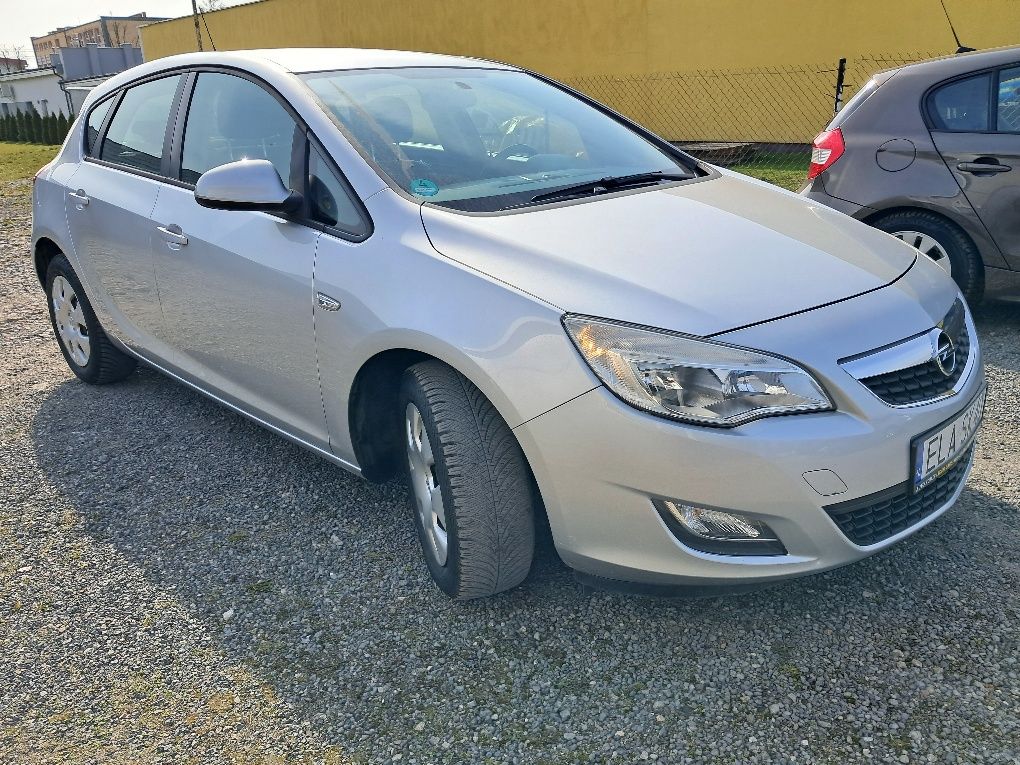 Opel Astra 1.6 116koni !Sprowadzona !165tys.km!