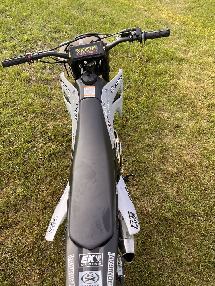 Asix XB-83 | 250cc 4T |
