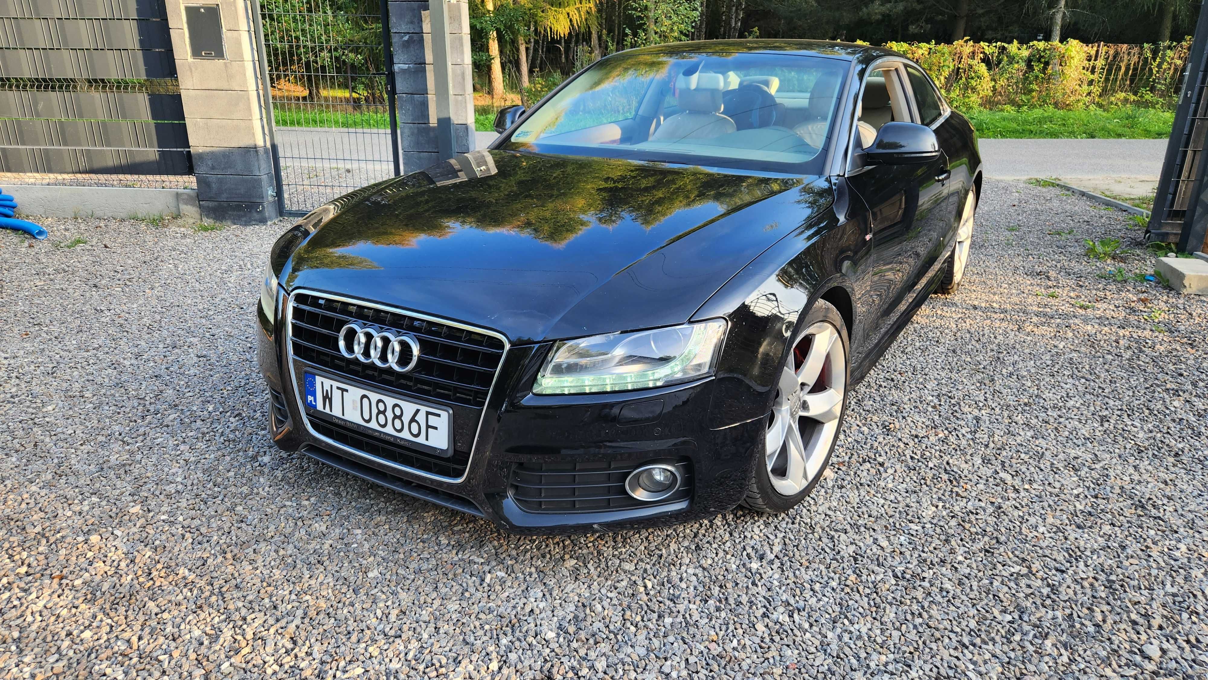 Audi A5 2,7 v6 LED xenon jasna skóra