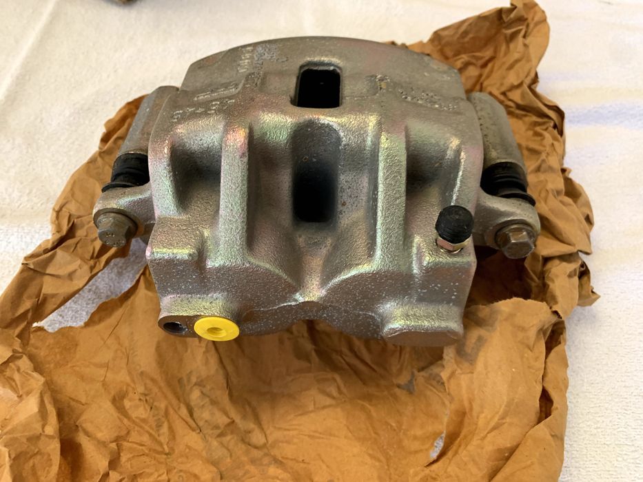 Discovery 2 98-04 Pinça de travão dianteira SEG000060 L/R Genuíno Novo