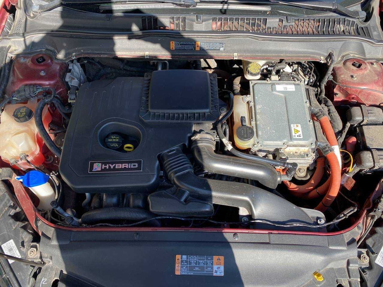 Ford Fusion Hybrid SE
