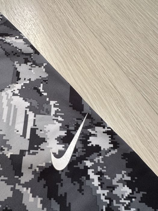 Спортивные велосипедки лосины Nike Pro размер L