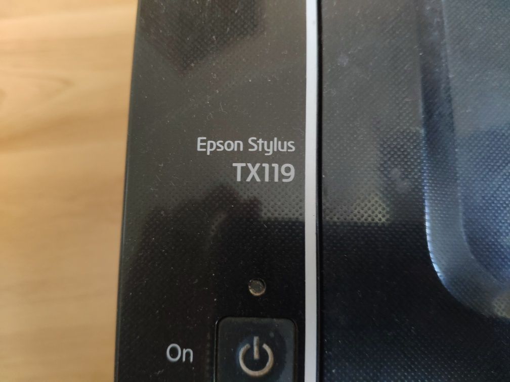 Принтер Epson  Stylus TX119 в робочому стані