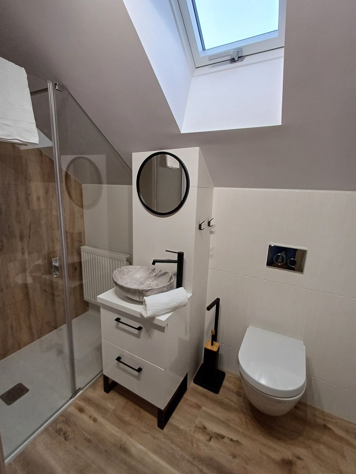 Apartament w Kotlinie Kłodzkiej SAUNA JACUZZI,