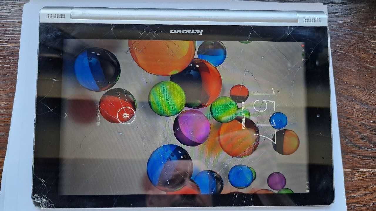 Lenovo yoga 2 model 60047 tablet