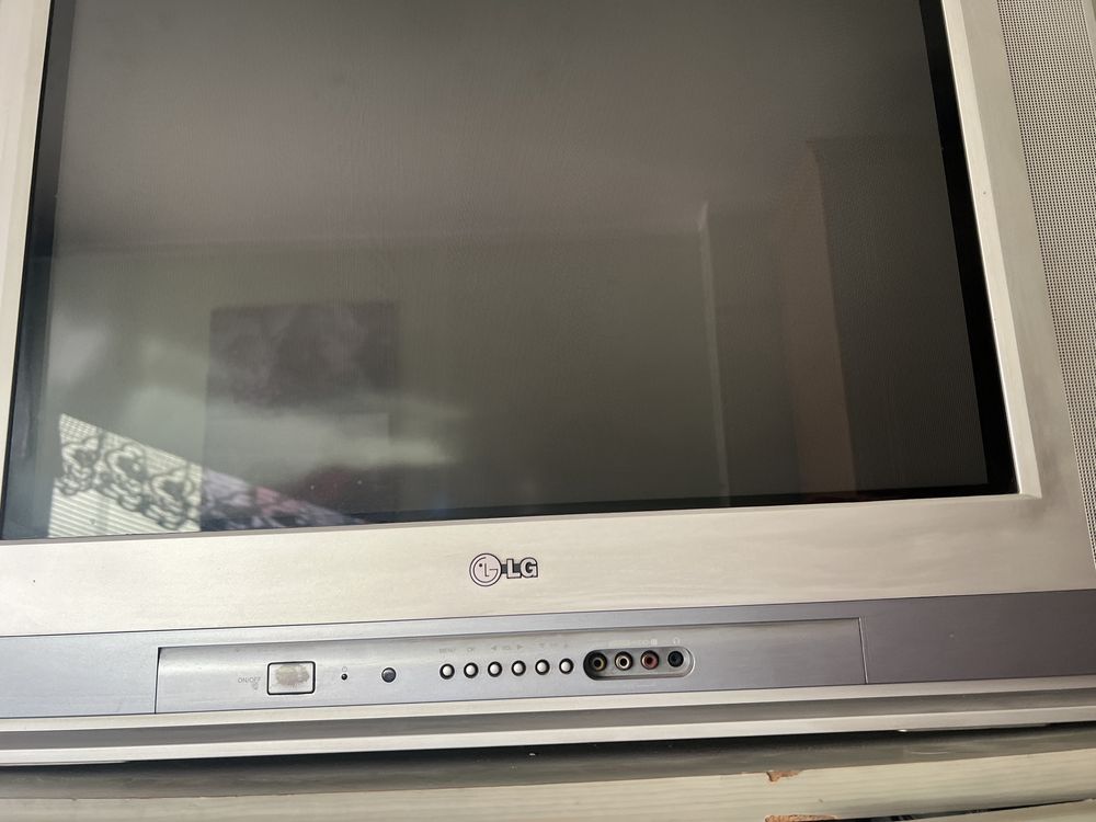 Telewizor kineskopowy LG Flatron