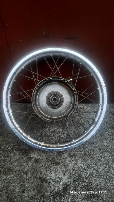 Колесо на мотоцикл иж