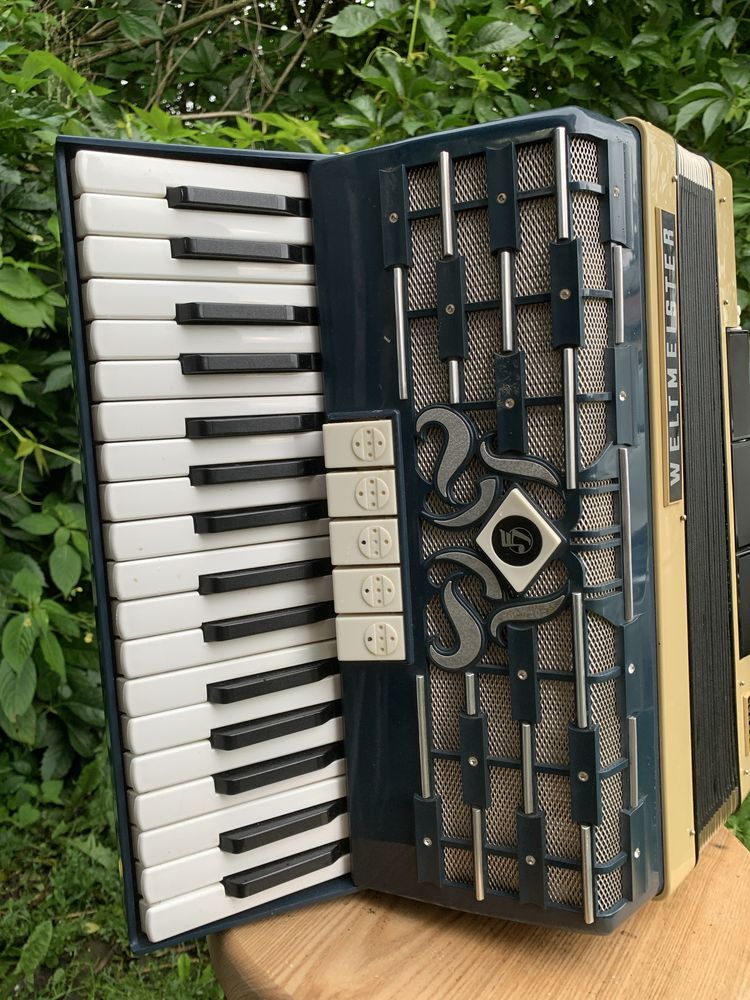Akordeon weltmeister cordal 80 basów