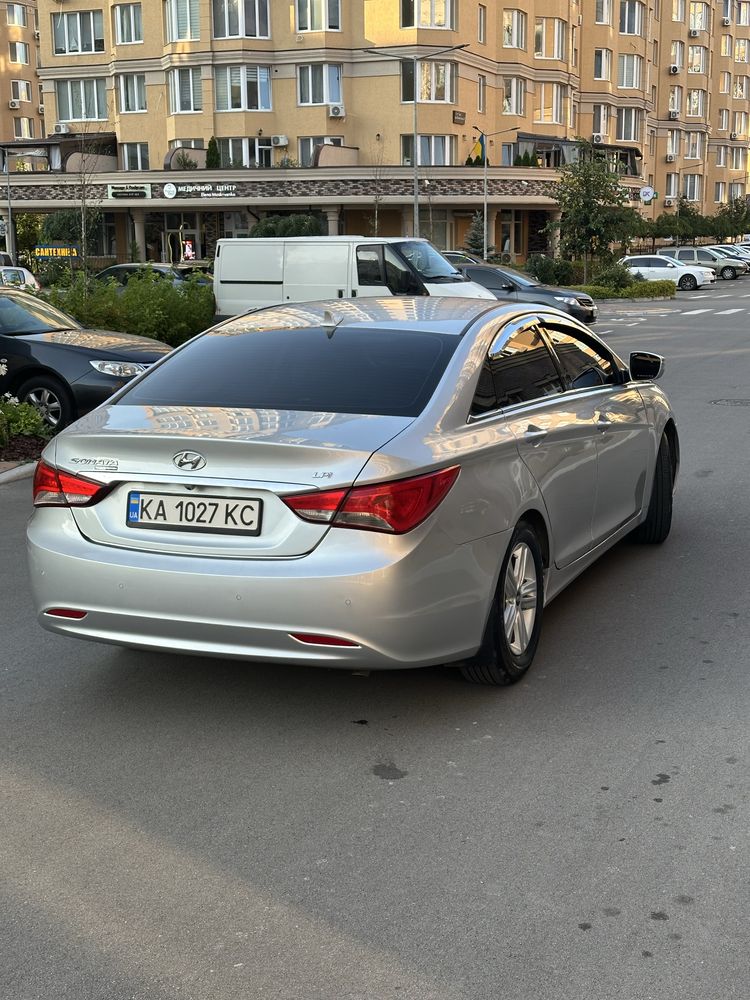 Продам автомобіль