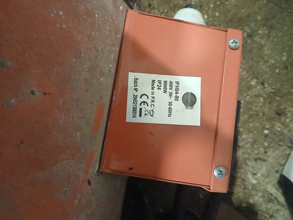 Sprzedam nagrzewnice z podlonczeniem na siłę